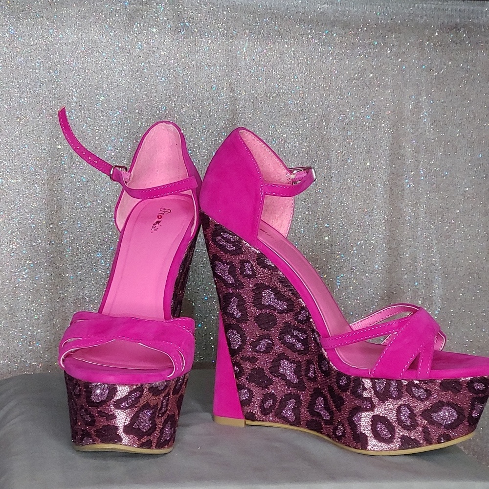 Shoes - Picture 2 of 2